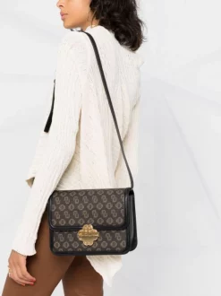 Maje Schultertasche Mit Logo-Print Damen 10 Maje Schultertasche Mit Logo-Print Damen -Outlet MAJE Store 17169862 05cfe8b8 1a4d 46c0 86a1 c2f4c8c544f6 600