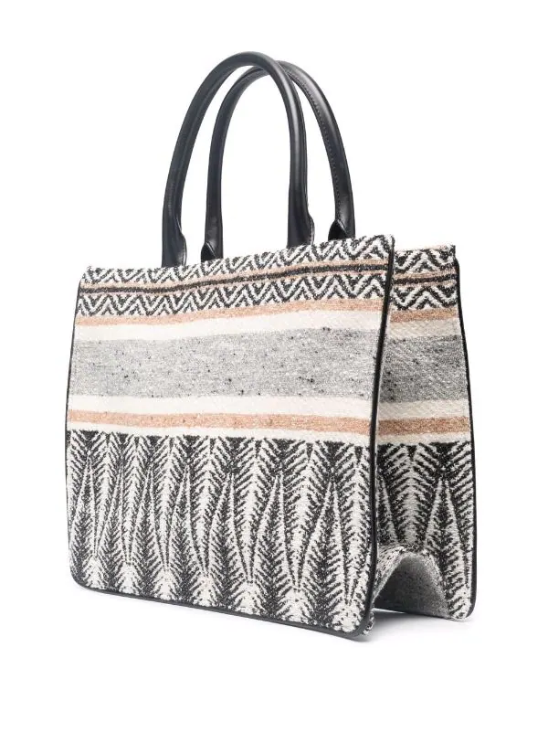 ( Neue Saison ) Maje 2517 BLACK Shopper Mit Logo-Patches Damen 4 ( Neue Saison ) Maje 2517 BLACK Shopper Mit Logo-Patches Damen – Bild 2