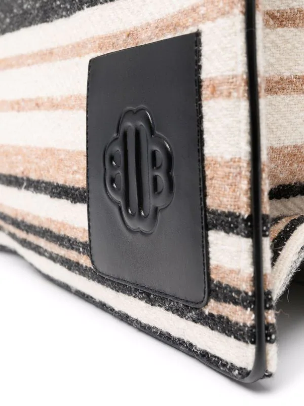 ( Neue Saison ) Maje 2517 BLACK Shopper Mit Logo-Patches Damen 5 ( Neue Saison ) Maje 2517 BLACK Shopper Mit Logo-Patches Damen – Bild 3