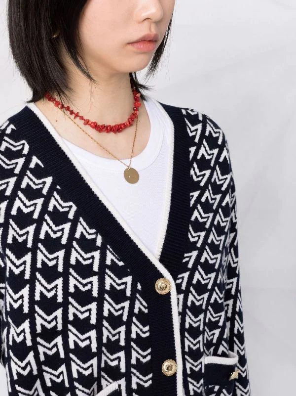 ( Neue Saison ) Maje Cardigan Mit Monogramm Navy 5 ( Neue Saison ) Maje Cardigan Mit Monogramm Navy – Bild 3